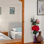 Antonys Garden House